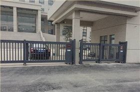 安陽市武警部隊采用華捷盛電動平移門