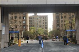 車牌識(shí)別道閘