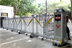電動伸縮門-信息工程大學