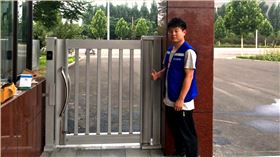 刷卡電動出入小門_安陽市綜合檢測基地