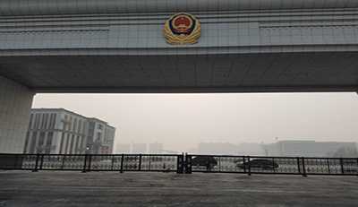 河南警察學校采用華捷盛智能分段平移門