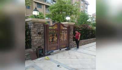 新密市榮域福灣采用華捷盛智能別墅小門