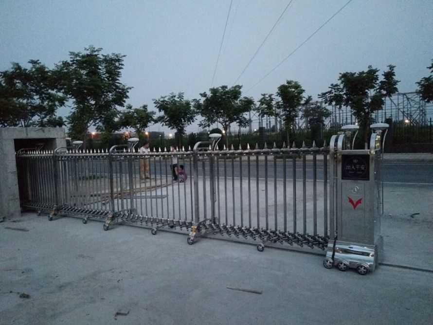 熱烈慶賀滎陽吉祥磨具采用華捷盛智能電動伸縮門