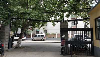 熱烈慶賀筑路機械廠家屬院采用華捷盛智能車牌識別系統(tǒng)