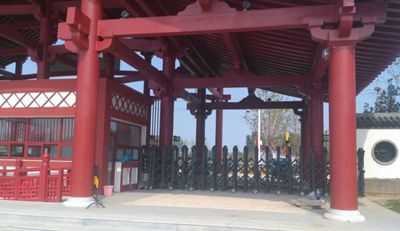 鄭州園博園為什么選擇電動伸縮門華捷盛智能