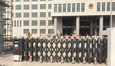 熱烈慶賀安陽縣公安局采用華捷盛智能電動(dòng)門