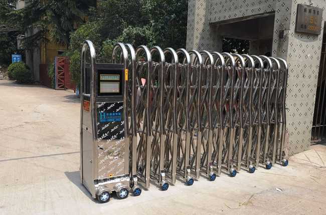 650不銹鋼電動伸縮門