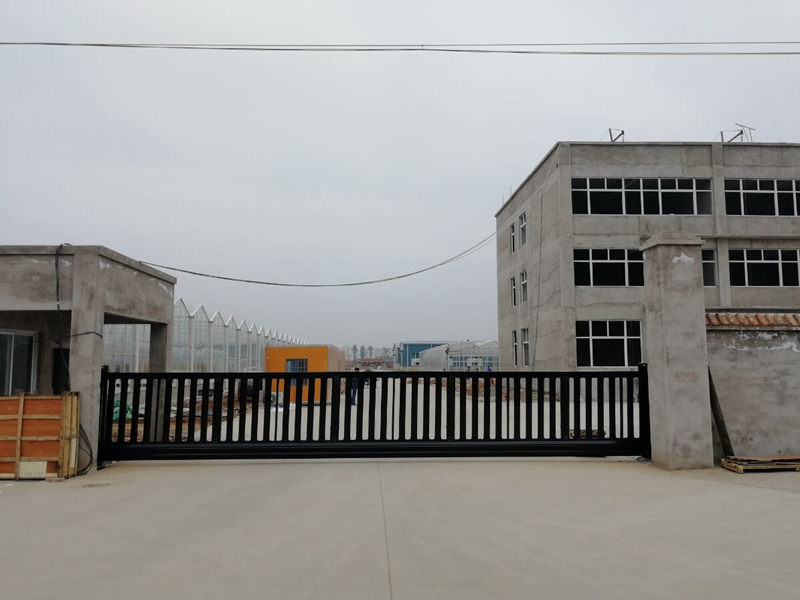 嵩縣昊隆中藥有限公司采用了華捷盛智能平移門