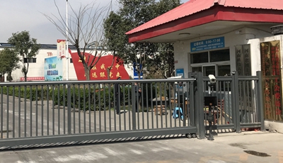 懸浮門的4大特點