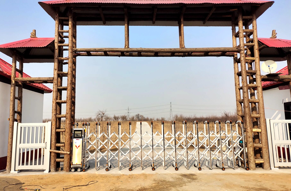 華捷盛電動(dòng)伸縮門-好想你萬果園有限公司