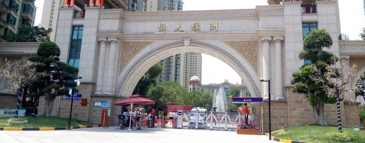 小區電動伸縮門