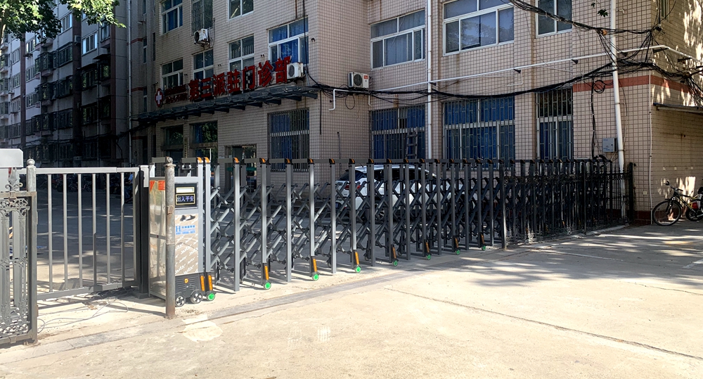 電動伸縮門-信息工程學(xué)院