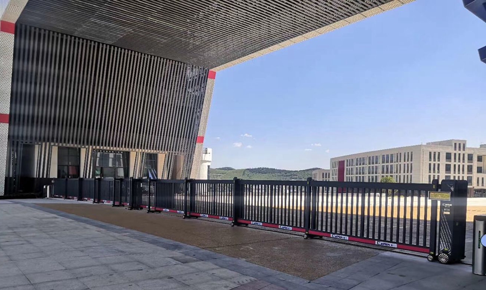 分段平移門-林州建筑職業(yè)技術(shù)學(xué)院